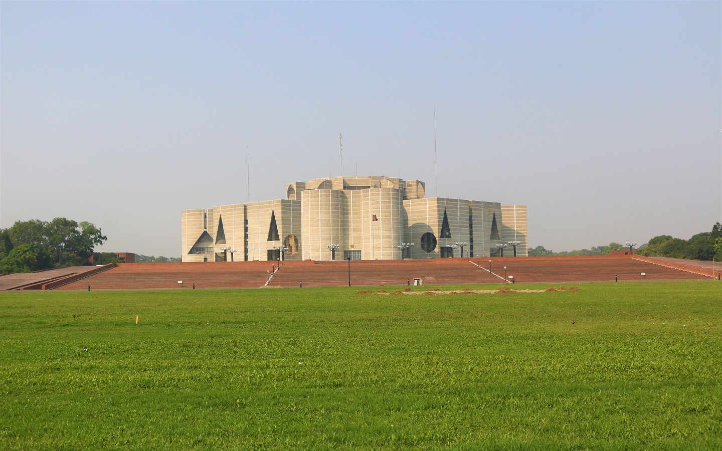 ARCHITECTURAL WONDERS OF BANGLADESH